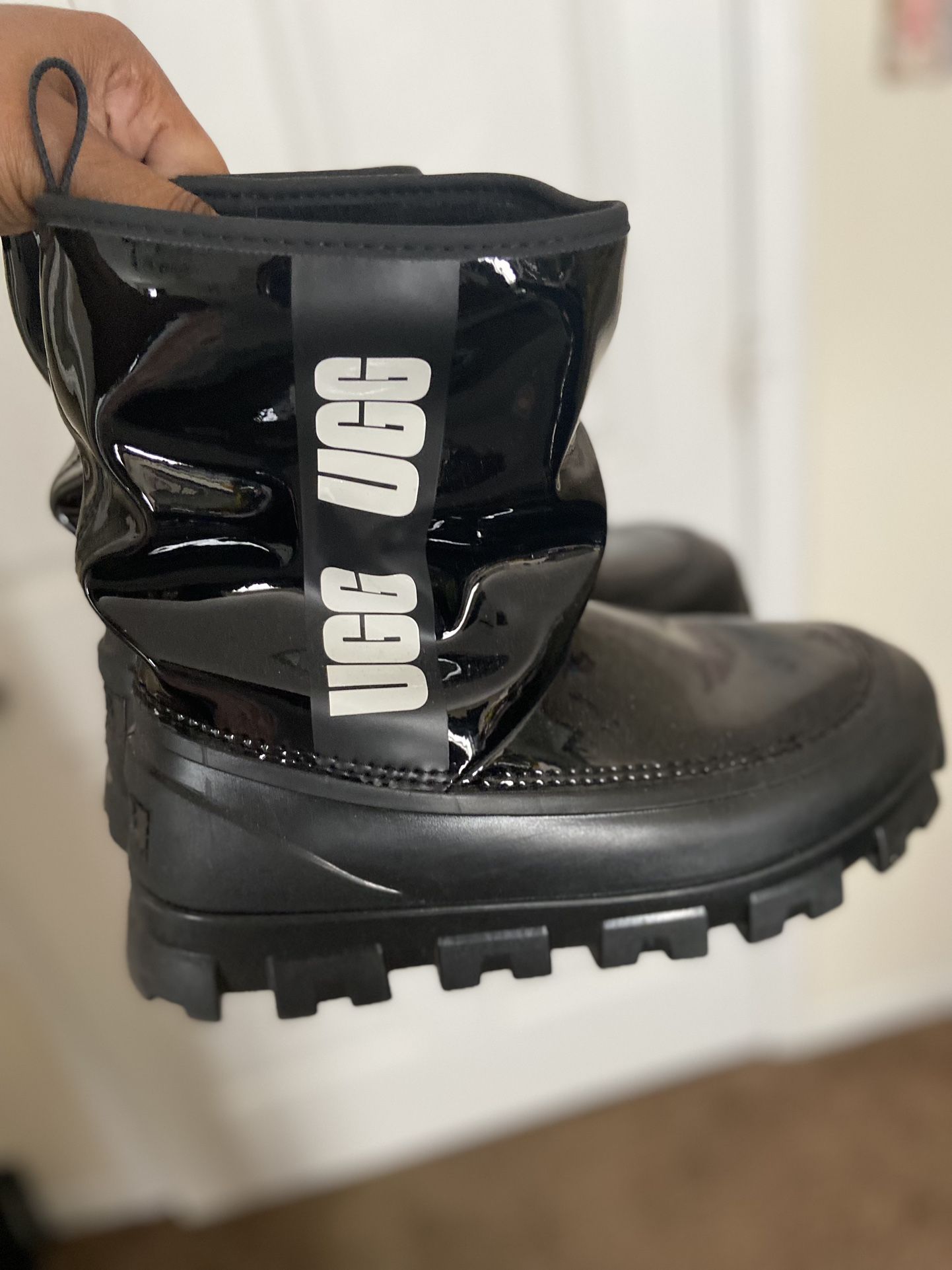 Uggz Boots