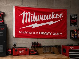 Milwaukee Red Flag