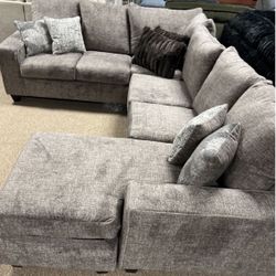 Stunning Cozy Stylish Sectional 