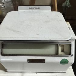 Vintage Dayton Hobart 970 224 Deli Grocery Store Scale Porcelain Enameled BIG