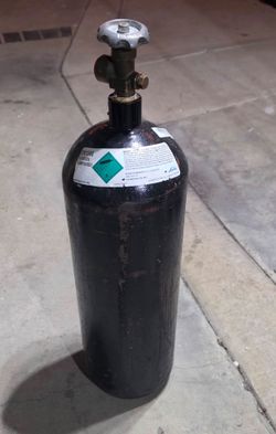 60 cu ft nitrogen tank (100 % full gas)