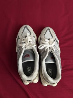 New Balance 9060 Grey/ White