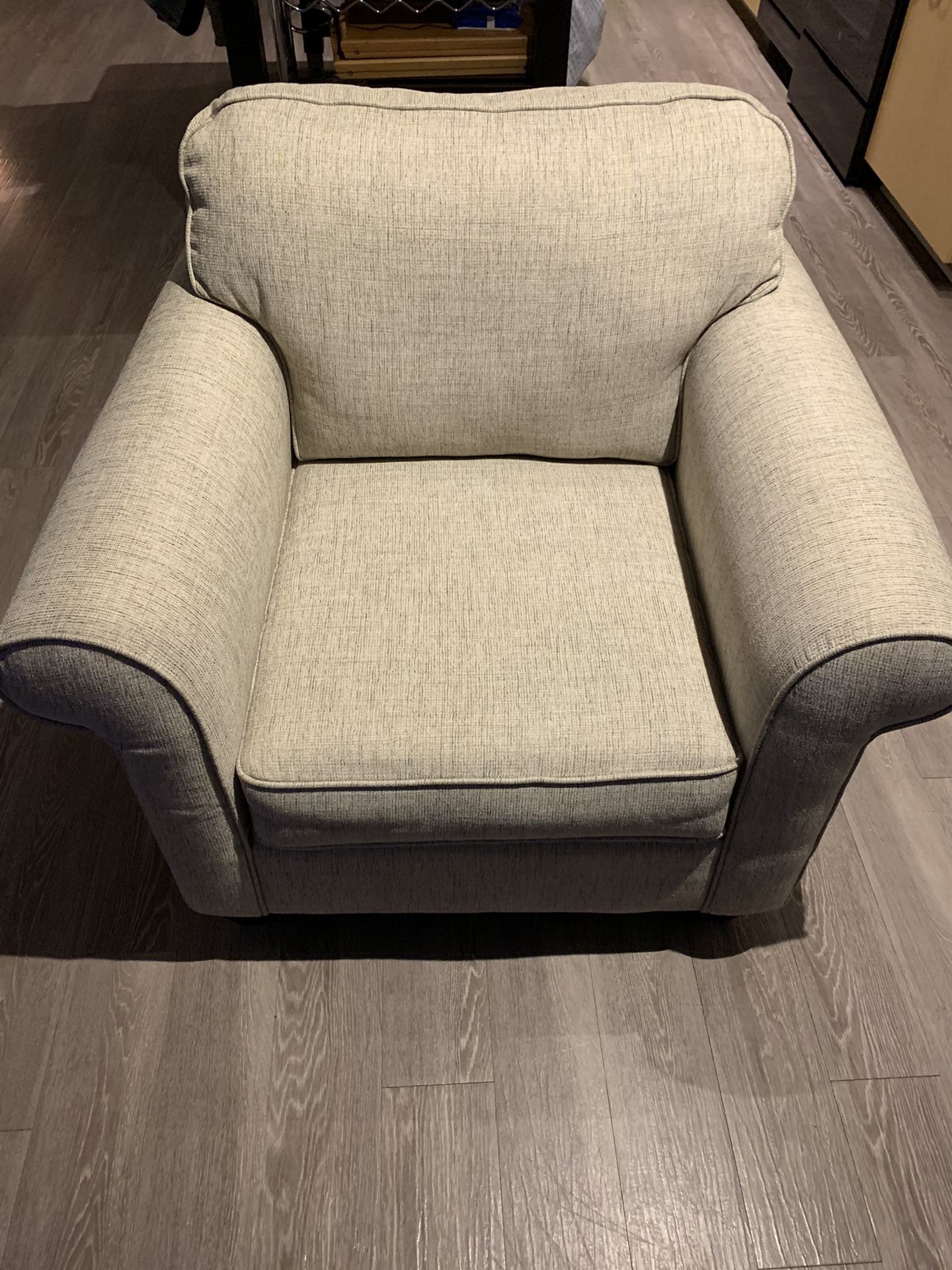 Accent Arm Chair