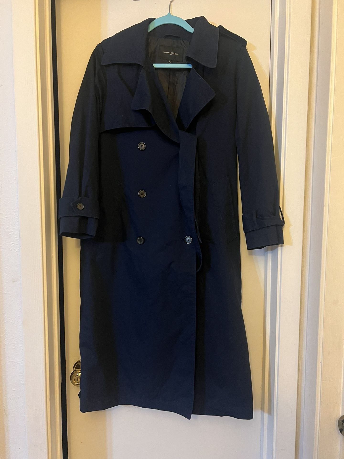 XS Banana Republic Trench Coat