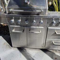 KitchenAid Outdoor Kitchen 