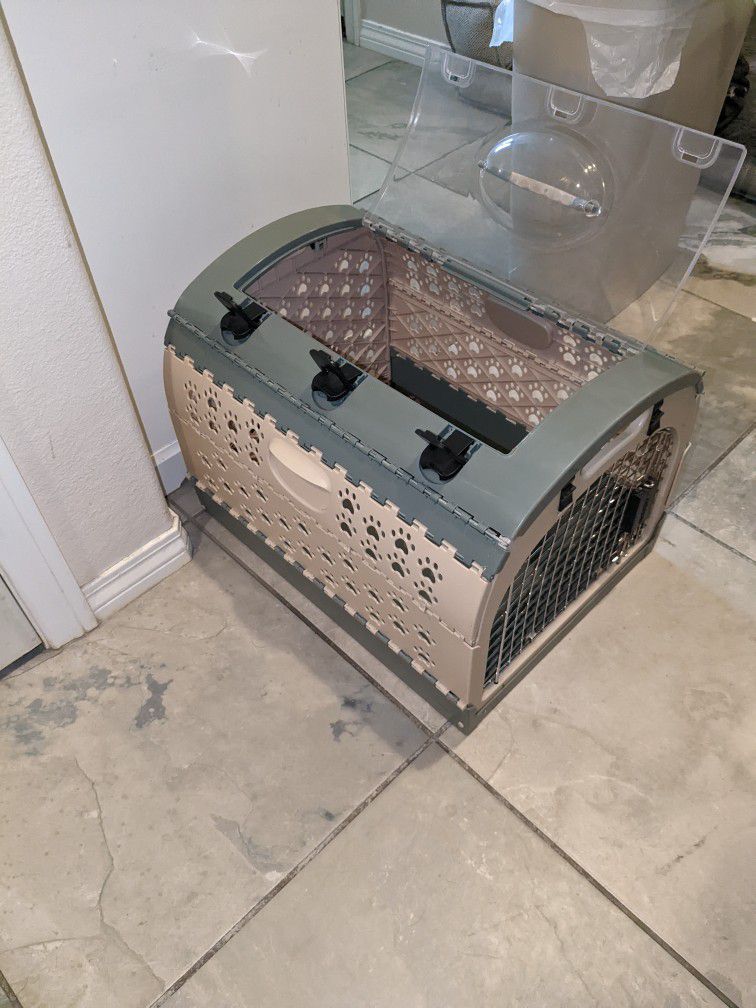 Nylabone Fold-Away Pet Carrier collapsible Dog Cat for Sale in Gresham, OR  - OfferUp