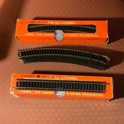 1959 Lionel HO Cured & Straight Train tracks - 9" length 