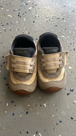 Stride Rite Shoes Size 6M