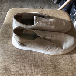 Nike Size 10