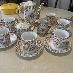 Juego decorativo de porcelana de cafe o te 15 piezas hermoso diseno 