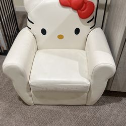 Hello Kitty Chair 