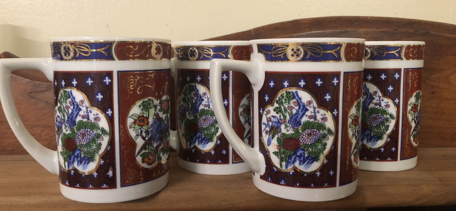 4 Asian Oriental Style Coffee Mugs Gold Accent