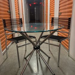 Mid Century Modern Collapsable Glass And Chrome Table With Chairs