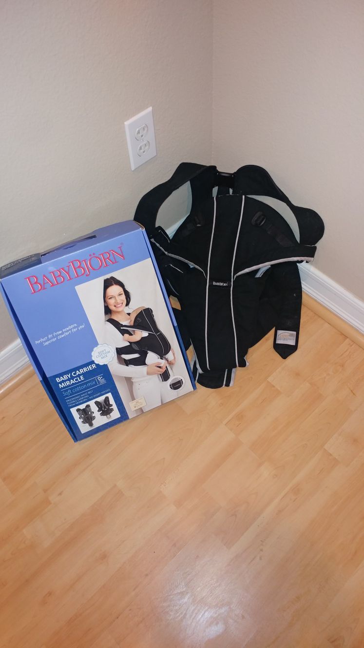 Baby Bjorn Miracle Baby Carrier