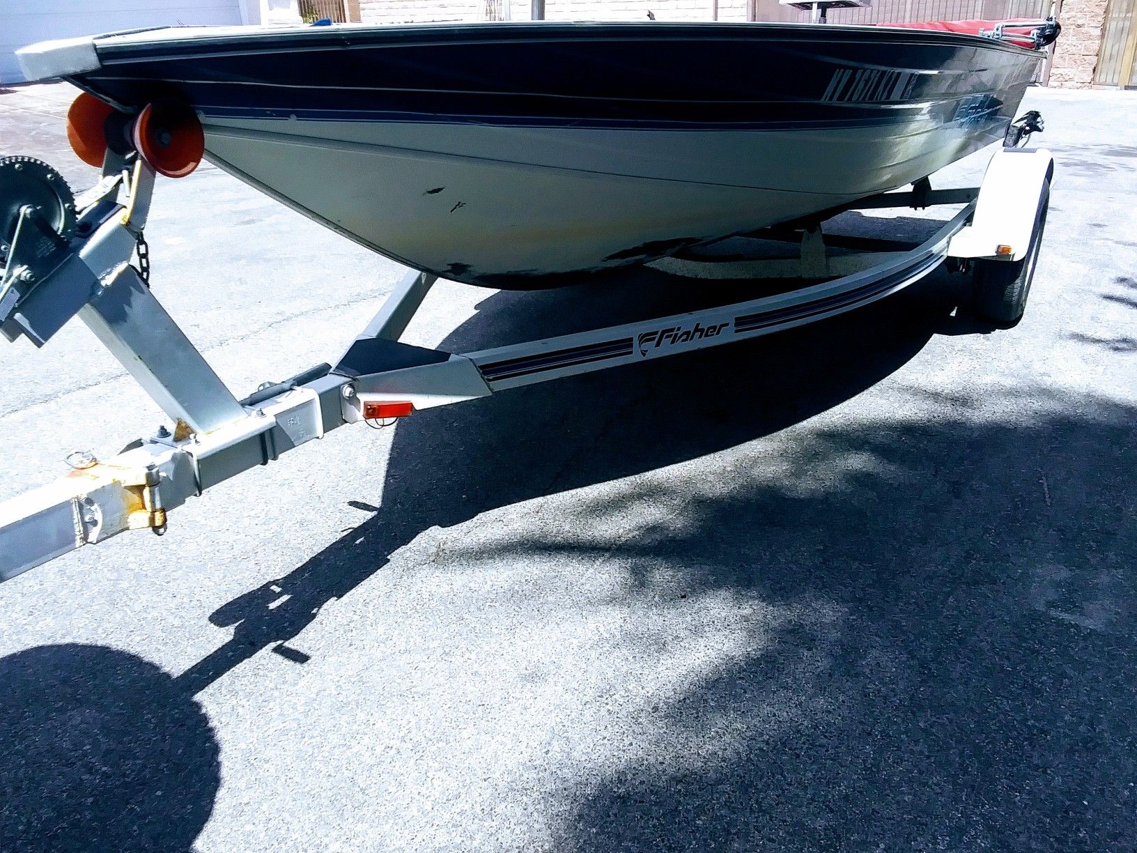 17' aluminum fisher deep v boat for Sale in Las Vegas, NV - OfferUp