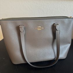 Coach Tote New