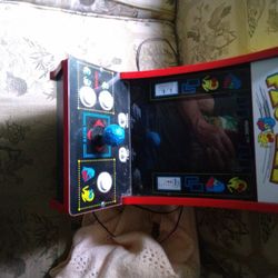 Pacman 100 Bucks