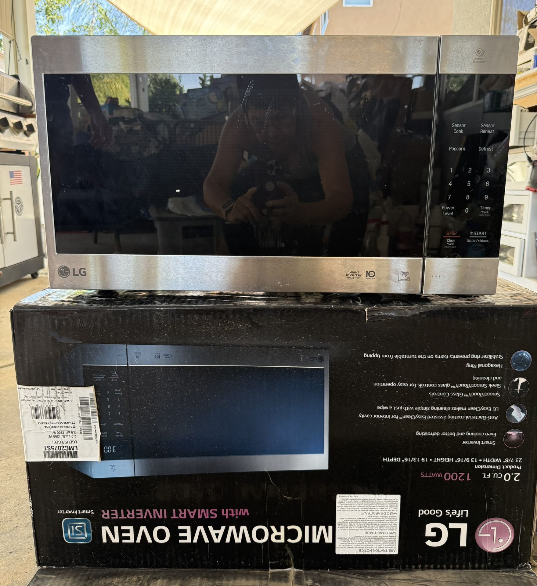 Microwave Oven