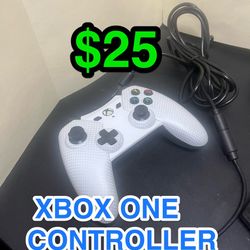 🎮 White Xbox One Compatible Wired Controller – Excellent Condition . . . . . . . . . . . . . . . . . . . . . . . . . . . . . . . . . . . . . . . . . 