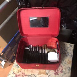 Clarins Train W/set Of Brushes,creams, Lipsticks 