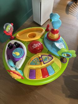 Bright Starts Baby Activity Center