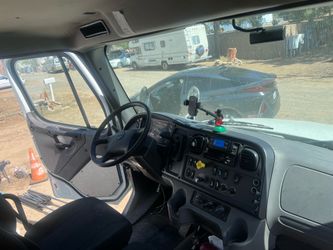 2019 Freight liner