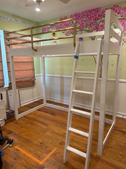 USED Pottery Barn Teen Waverly TWIN Loft Bed WHITE