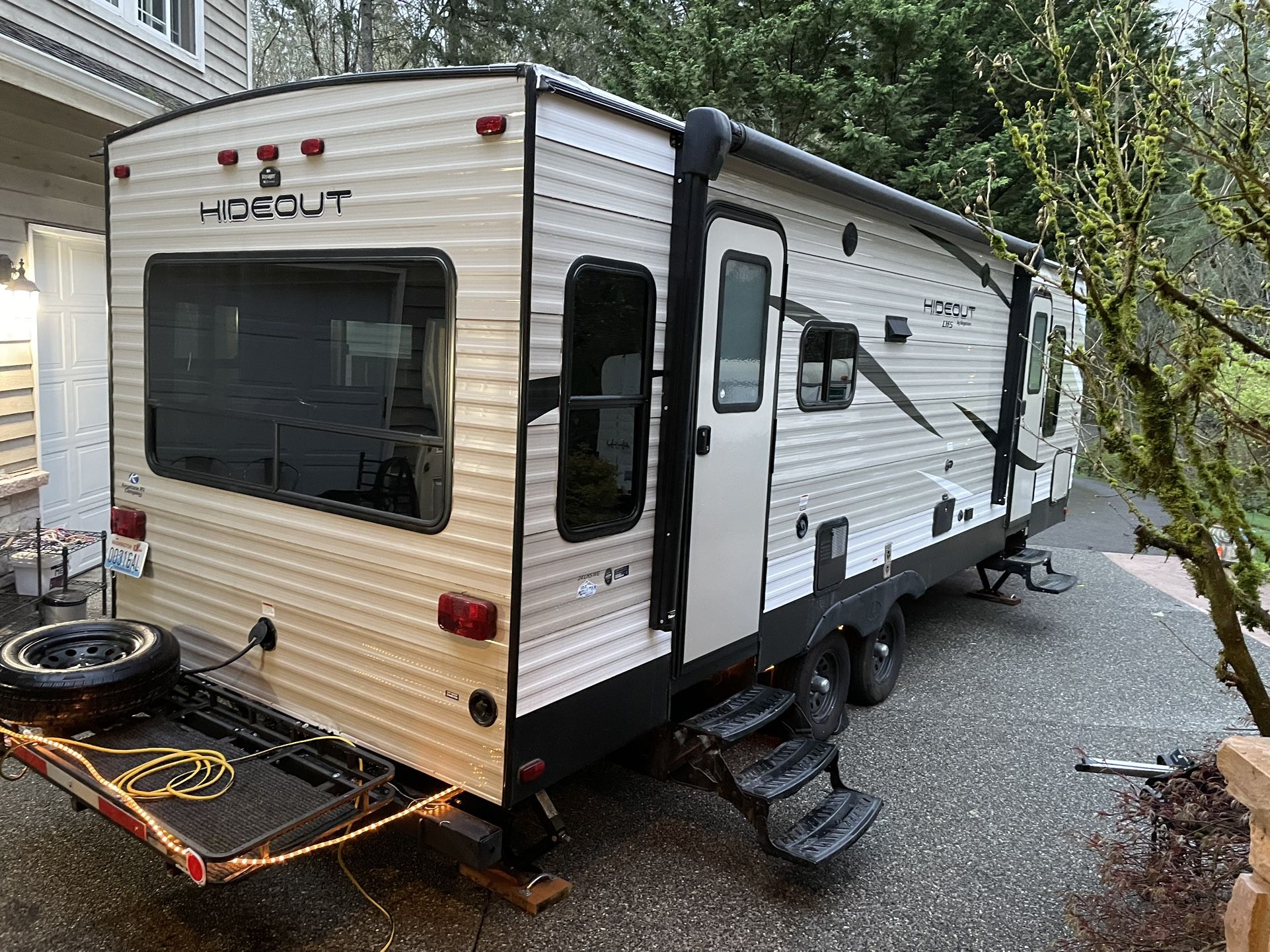 2020 Keystone Hideout 24LHSWE