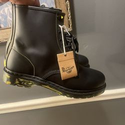 Dr Martens