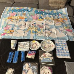 Cinnamon roll from hello Kitty  Party supplies