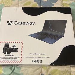 Gateway Laptop..Original Box/Charger & Case.