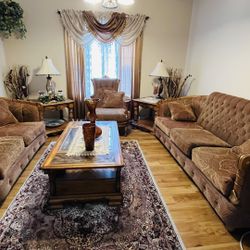 Living Room Set With Coffee Table