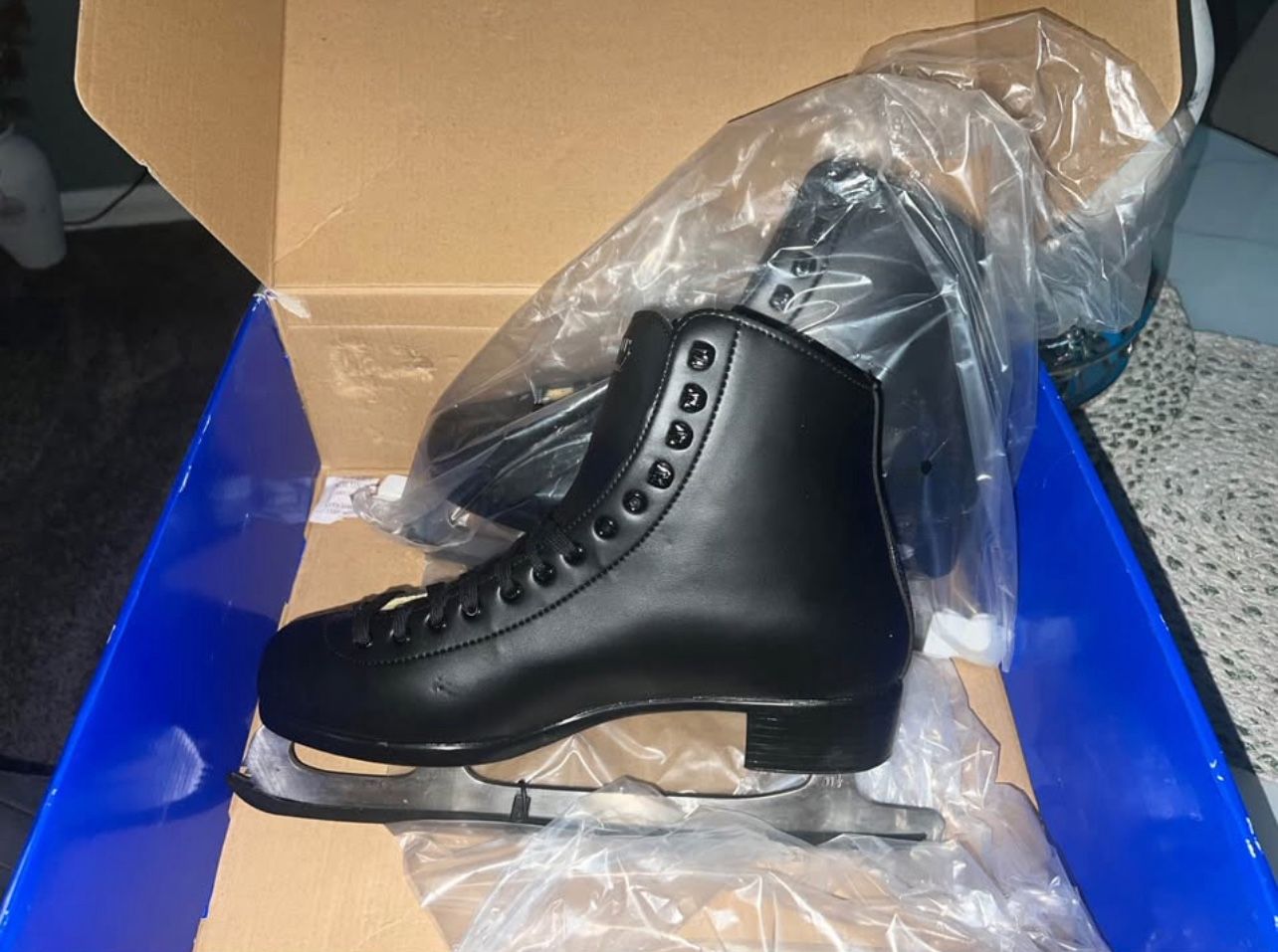 Riedell Black Opal Ice Skates