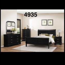 Queen Size Bedroom Set  brand New ONLY $699