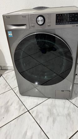 Lavadora y secadora LG
