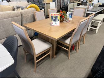 Lovely wood dining set! Leaf inside! Easy financing! ❤️🏡☀️