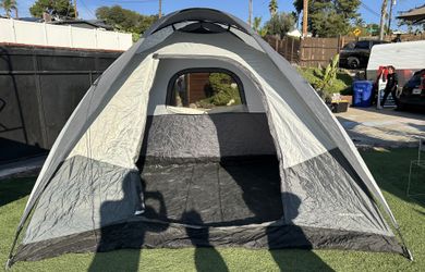 Weekender Family Camping Tent for 6 People - Quick Setup, Dome Tent for Camping/Backpacking