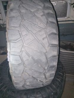 35-12.50-R18  BF Goodwrench Tires