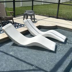 In Pool Lounge Chairs
