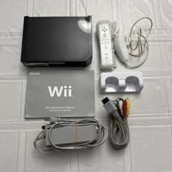 Black Nintendo Wii Console (RVL-001) w/Manual TESTED and WORKING (No Sensor Bar)