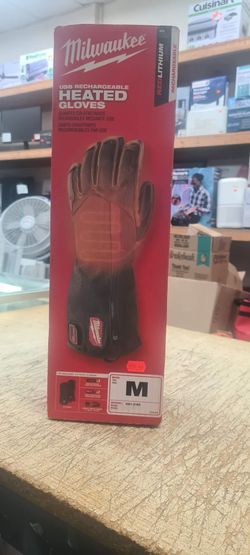 Milwaukee
Men's Medium Heated Gloves