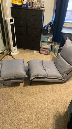Reclining floor chair
