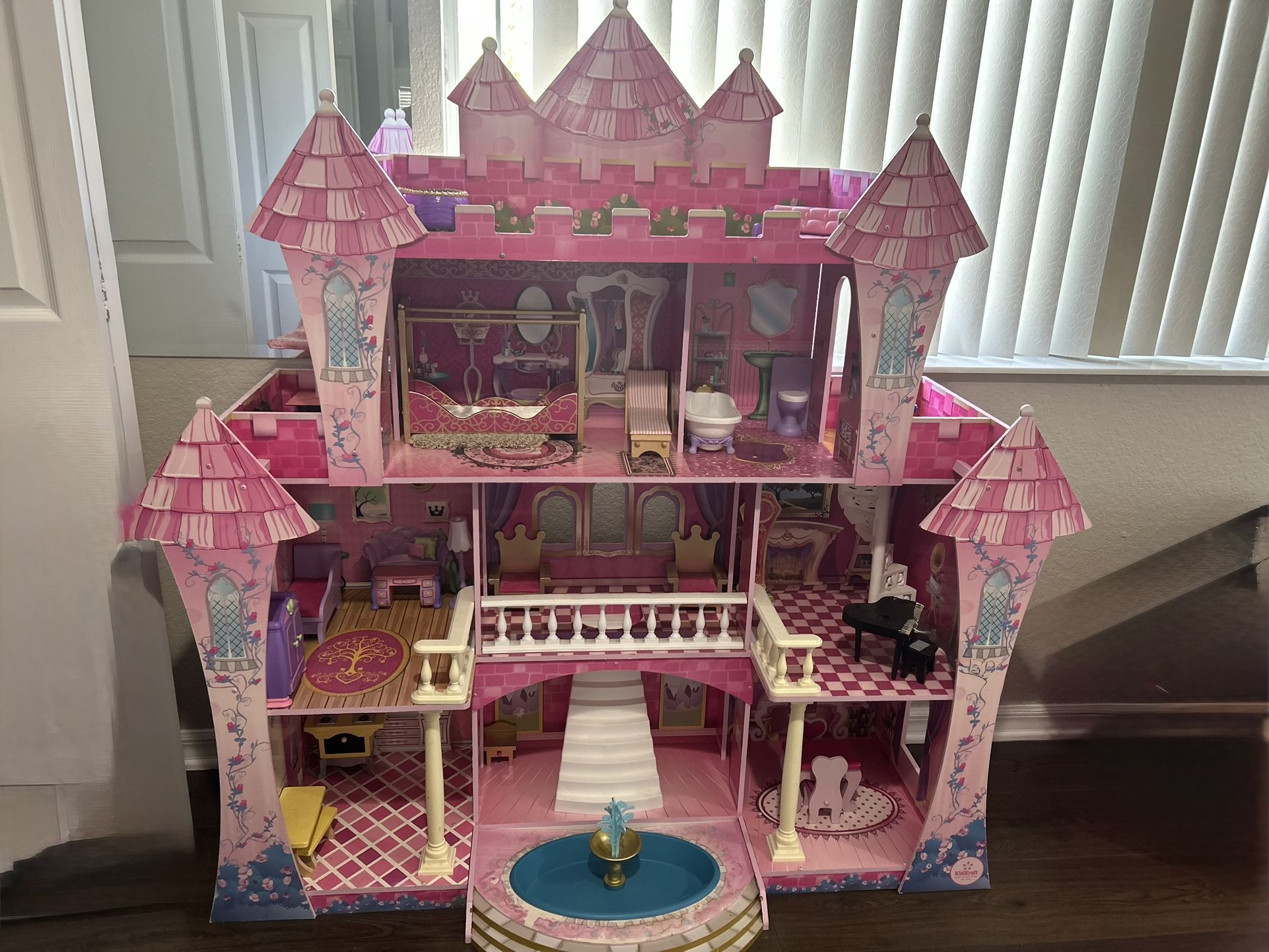 Pink Princess Dollhouse