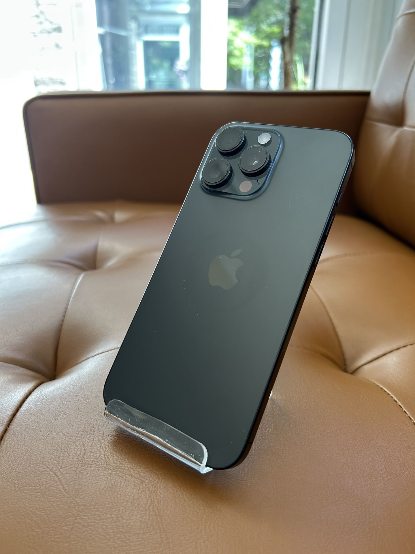 iPhone 16 Pro Max 512Gb Unlocked Black Titanium