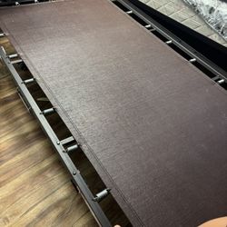 Twin pullout popup trundle