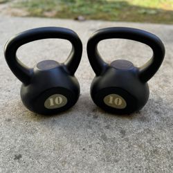 10 lb Kettlebell Pair – Great Condition