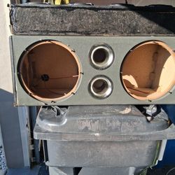 12 In Speaker Box