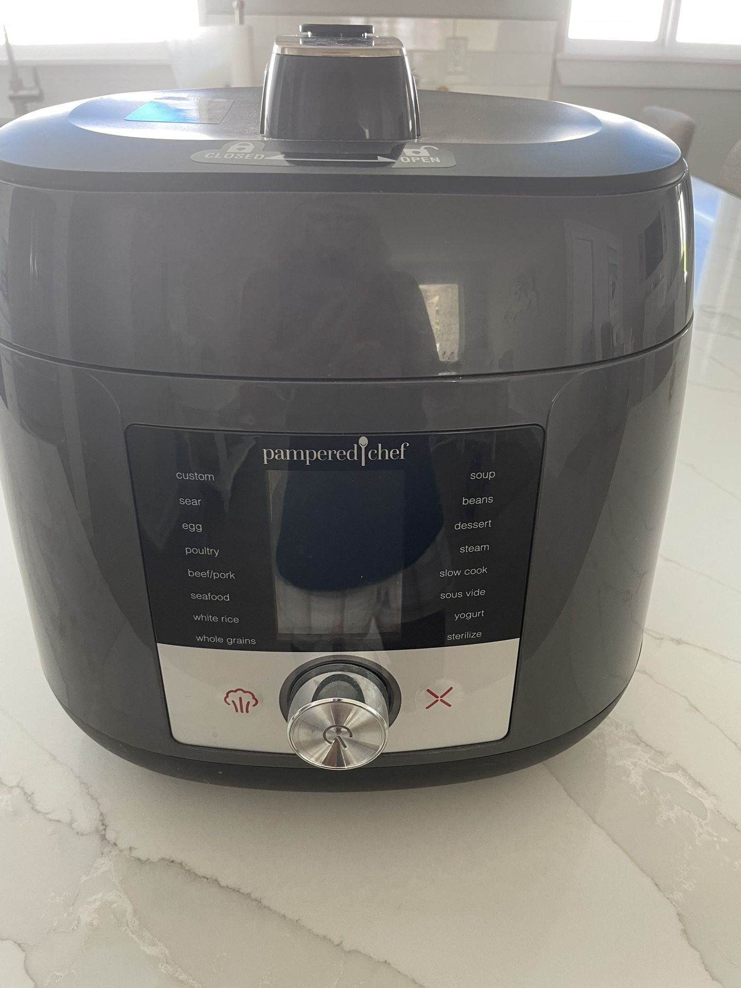 Pampered Chef Multi Cooker/Pressure Cooker