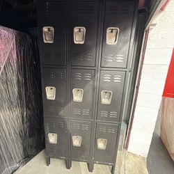 Vintage Lockers 
