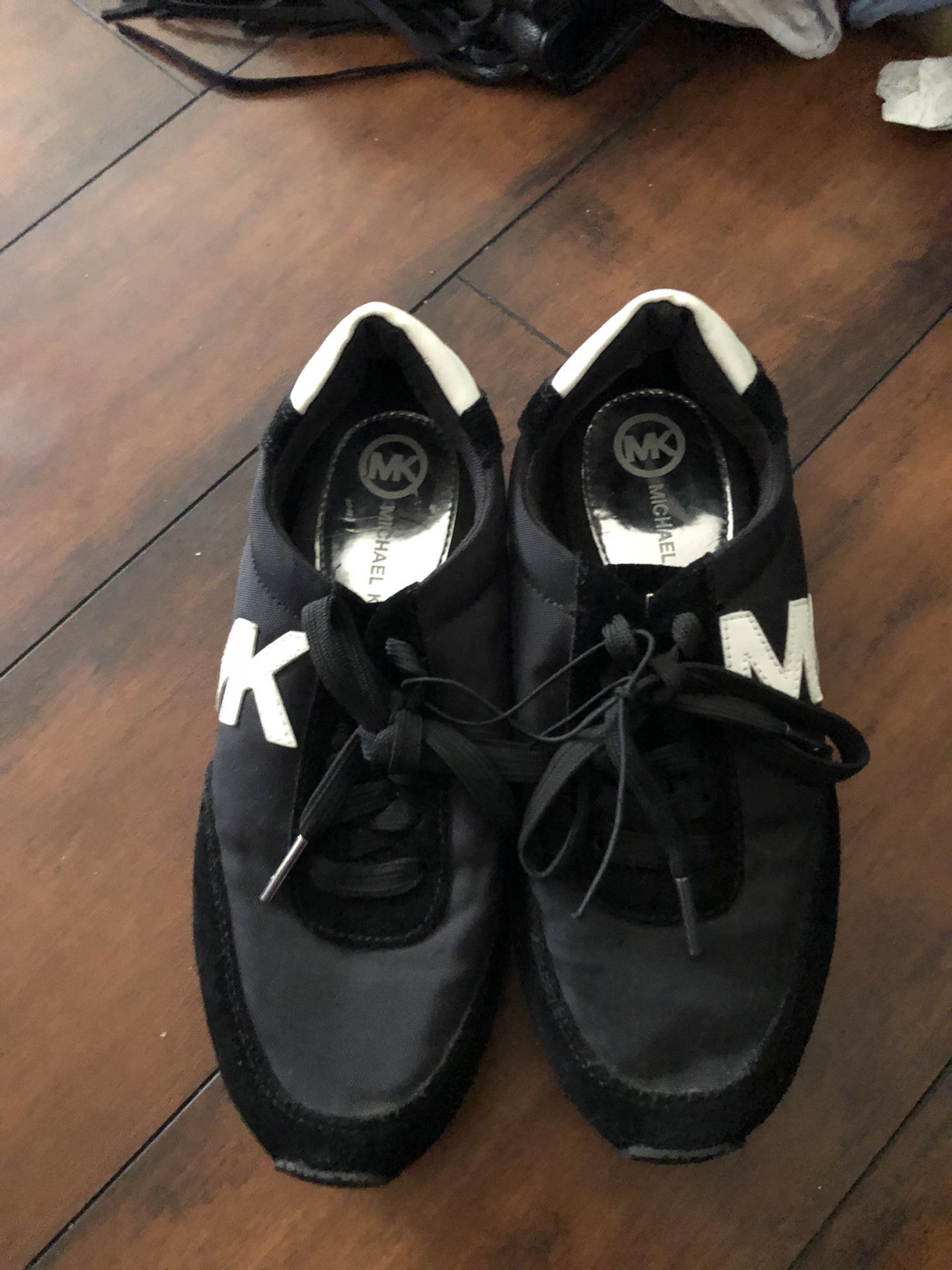 Michael Kors shoes 5M
